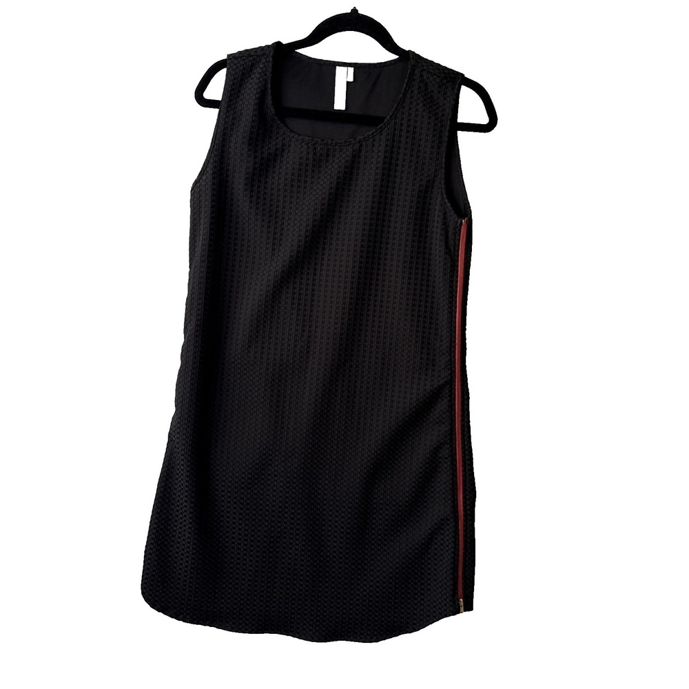 Francesca's Alya Sleeveless Red Full Side Zip Textured Waffle Dress M Sexy Chic